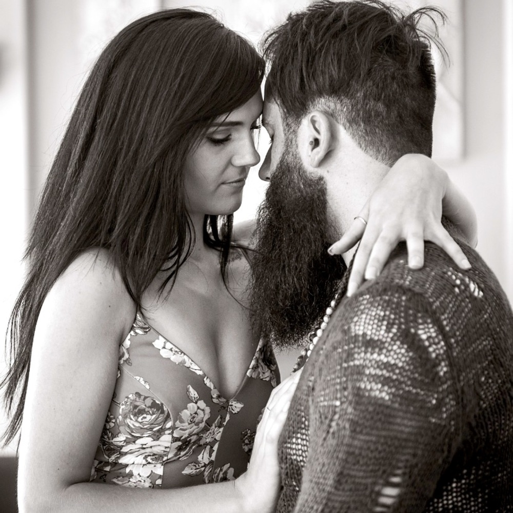 PHAT Beard Oil ( pretty hot and tempting)